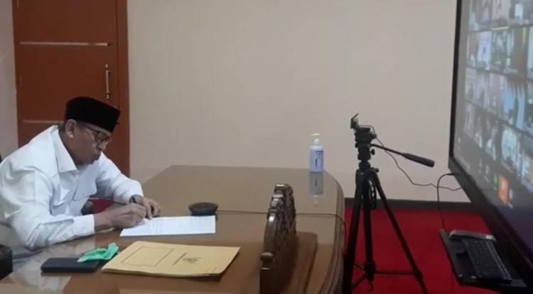 Rapat Bersama Presiden RI Bapak Jokowi Melalui Video Teleconference 