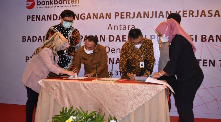 Bapenda Banten - Bank Banten Teken Perjanjian Kerjasama 