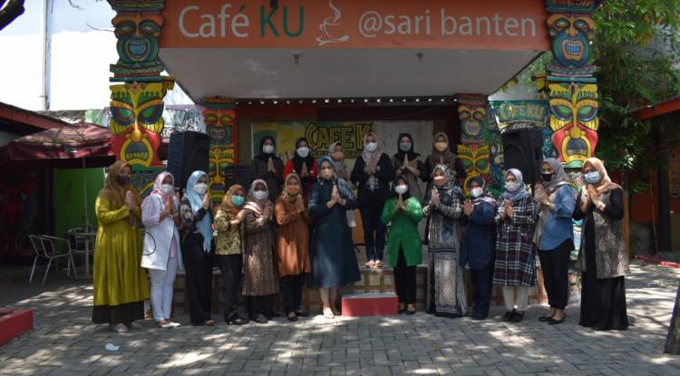 PISAH SAMBUT PENGURUS DWP BAPENDA PROVINSI BANTEN