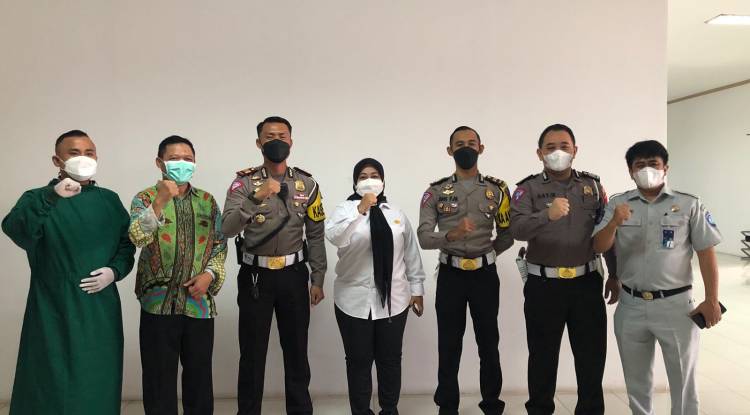 Pelaksanaan swab antigent UPT samsat  Serang kerjasama Jasa Raharja dan RS  sari  Asih Rabu 9 Maret 2022 jam 08.00  sd selesai 