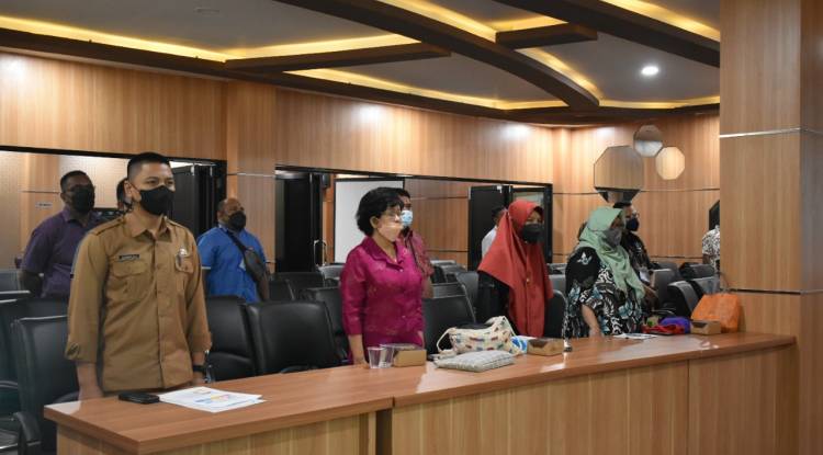 MENERIMA KUNJUNGAN KERJA PROVINSI PAPUA